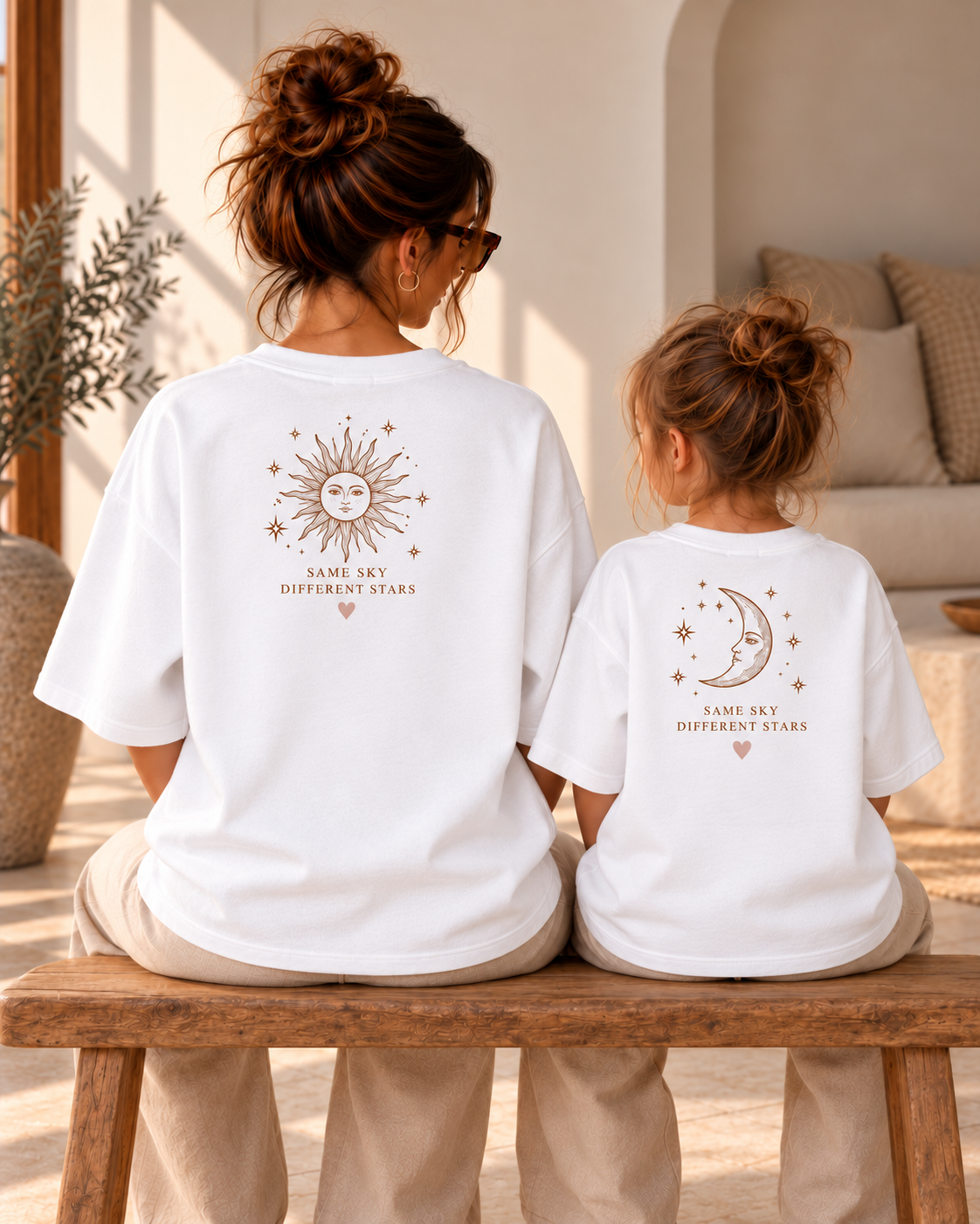 T-shirt Same Sky Different Stars Maan - Wit (mini)