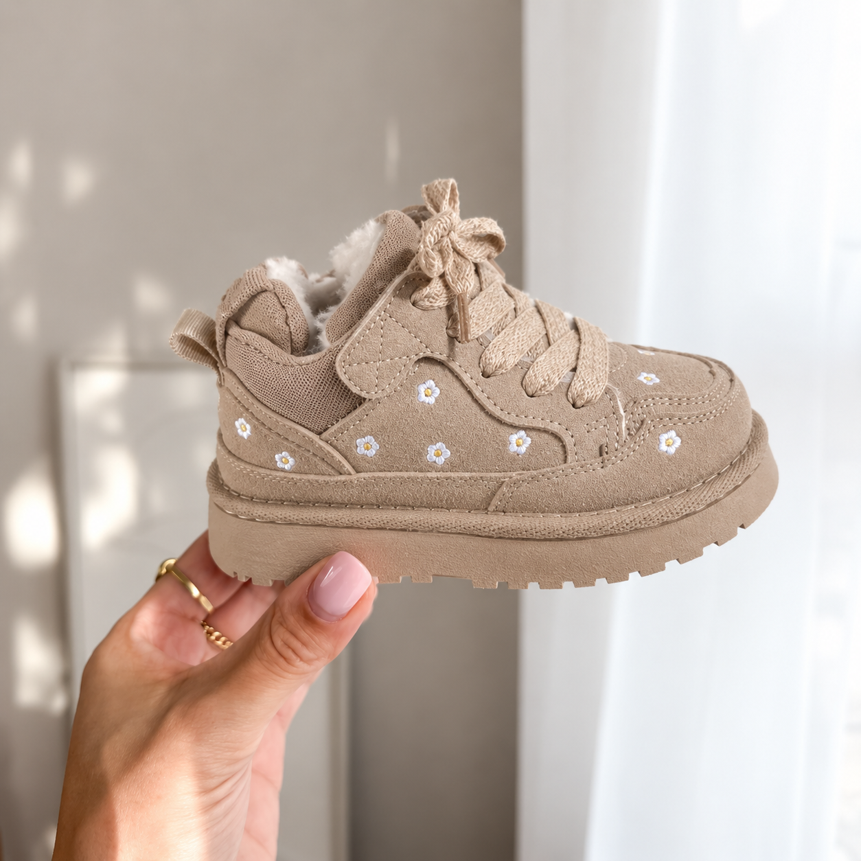 Daisy Sneakers - Beige (mini) (28 sept)